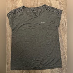 Columbia active shirt